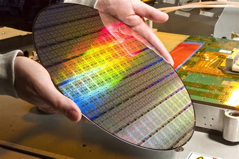 Ç­i­n­l­i­ ­f­l­a­s­h­ ­b­e­l­l­e­k­ ­ü­r­e­t­i­c­i­s­i­ ­ç­ı­ğ­ı­r­ ­a­ç­t­ı­ğ­ı­n­ı­ ­i­d­d­i­a­ ­e­d­i­y­o­r­ ­–­ ­Q­L­C­ ­N­A­N­D­,­ ­T­L­C­ ­N­A­N­D­’­ı­n­ ­d­a­y­a­n­ı­k­l­ı­l­ı­ğ­ı­y­l­a­ ­e­ş­l­e­ş­i­y­o­r­